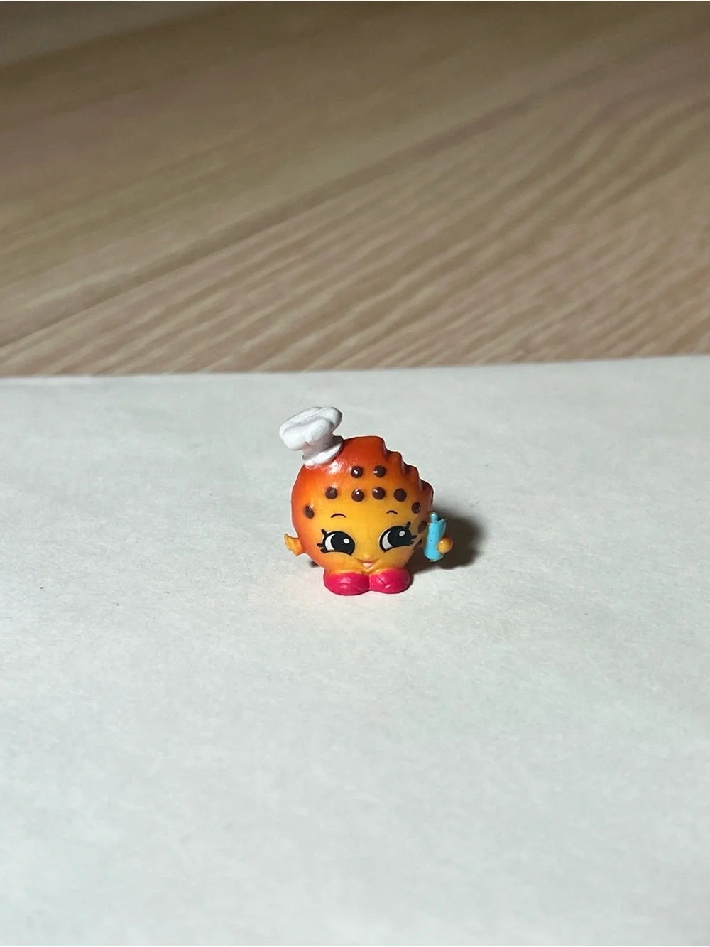 LOT of authentic Shopkins + cutie car